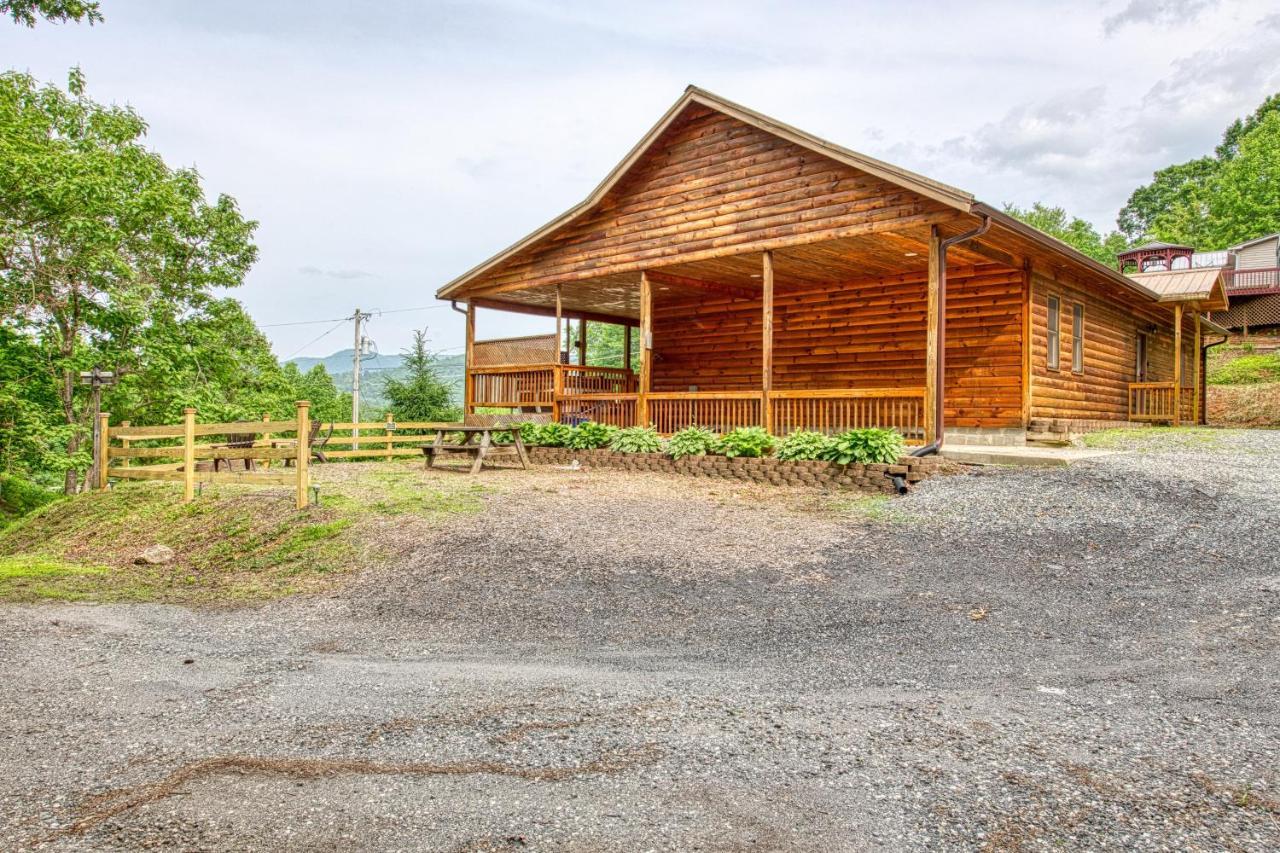 4 Bed 3 Bath Vacation Home In Bryson City Bagian luar foto