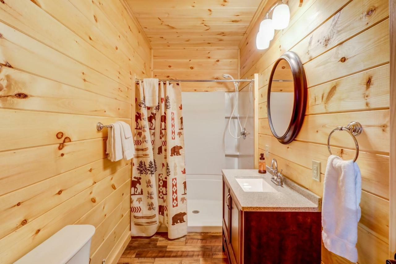 4 Bed 3 Bath Vacation Home In Bryson City Bagian luar foto