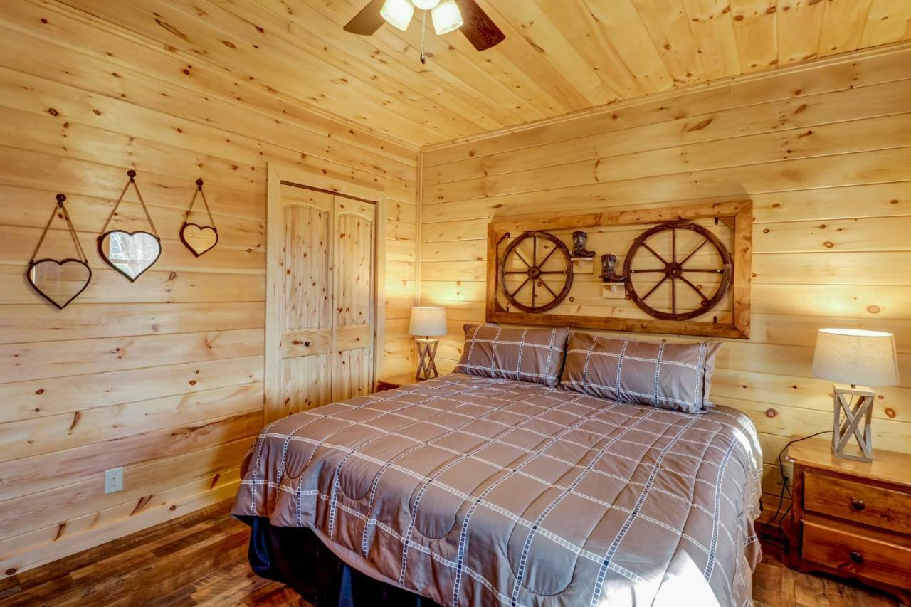 4 Bed 3 Bath Vacation Home In Bryson City Bagian luar foto